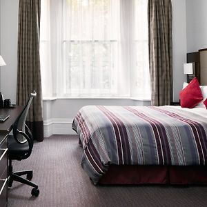 Chambre Accessible aux Personnes à Mobilité Réduite Standarde Lit King-Size